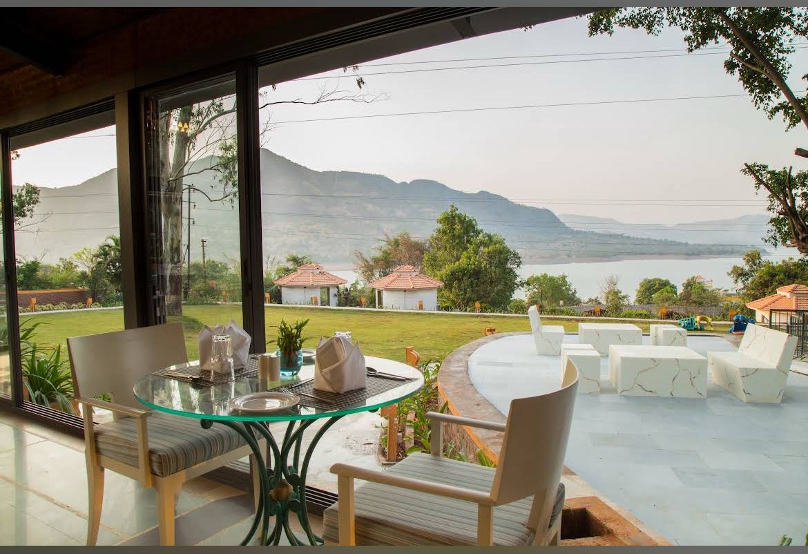Residency Lake Resort & Spa, Vadgaon